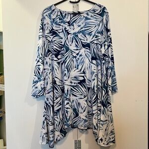 Alfani Blue White Floral Tunic Top 3/4 Sleeve